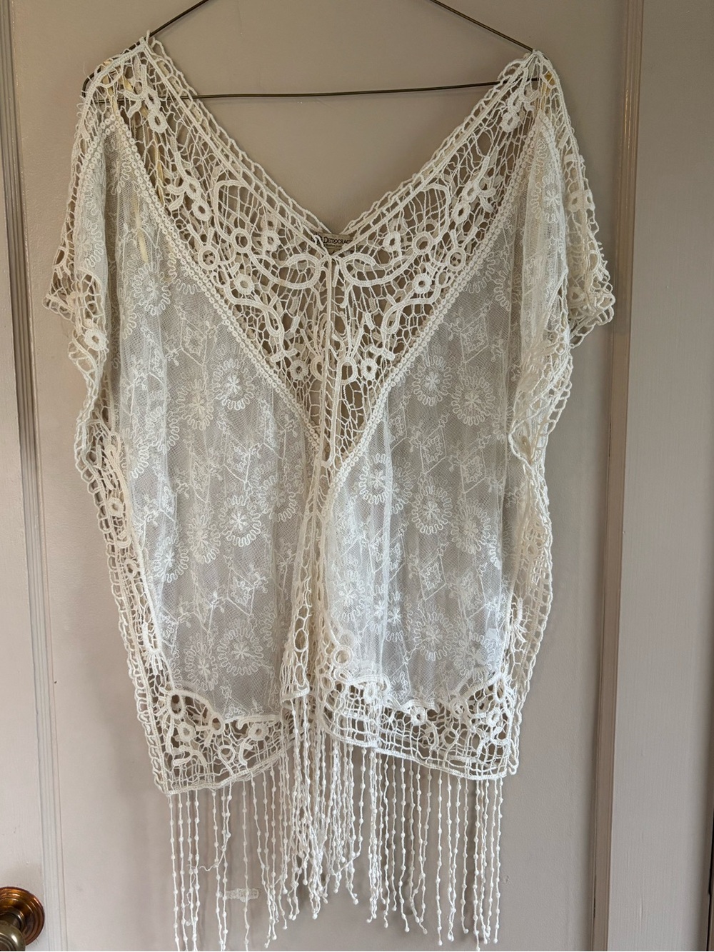 Democracy Ivory Crochet Lace Fringe Top Medium Boho Festival Y2K Vintage Coverup
